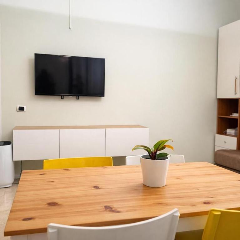 Large studio apartment with study area, Dergano-Bovisa - Appartamento con 1 Camera da Letto - 4