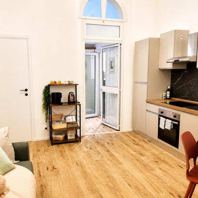 La Maison d'Amalia - An Exclusive Boutique Stay with Breakfast - Appartamento Premier con 1 Camera da Letto - 25