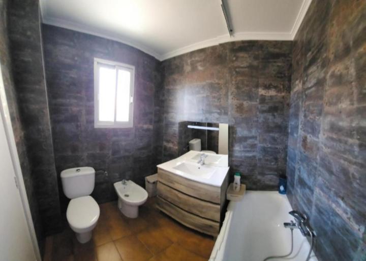 Cullera house - Three-Bedroom Apartment - 14