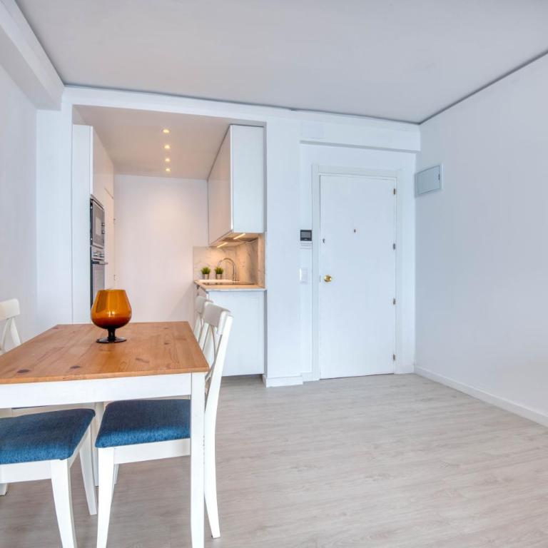 Encantador Piso en Primera Linea de Mar - Apartamento de 2 dormitorios - 5