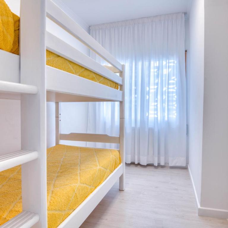 Encantador Piso en Primera Linea de Mar - Apartamento de 2 dormitorios - 10