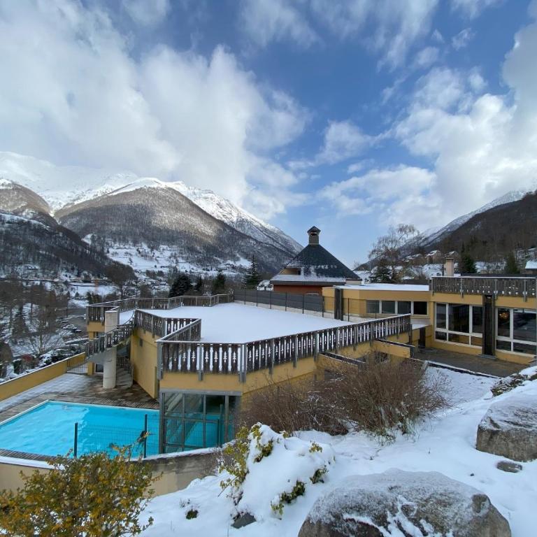 L'estive Des 100 Lacs, Piscine, Spa - Two-Bedroom Deluxe Apartment with Balcony - 17