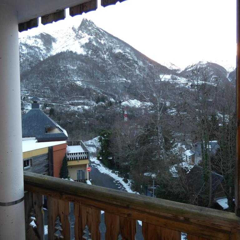 L'estive Des 100 Lacs, Piscine, Spa - Two-Bedroom Deluxe Apartment with Balcony - 11