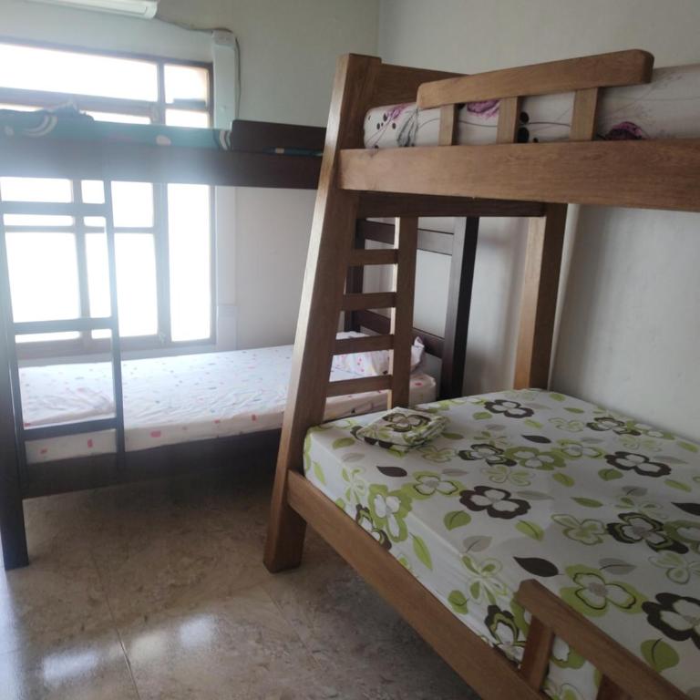 Serena Grau - Three-Bedroom House - 4