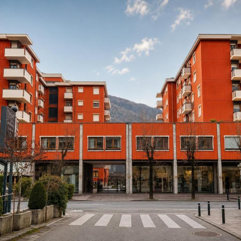 Lucini Ai Portici,parcheggio privato,due minuti dal Bernina Express - Apartment - 10
