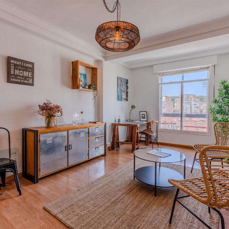 AtuaireHome Hostal en el centro de Burgos - Habitación Doble con baño privado - 8