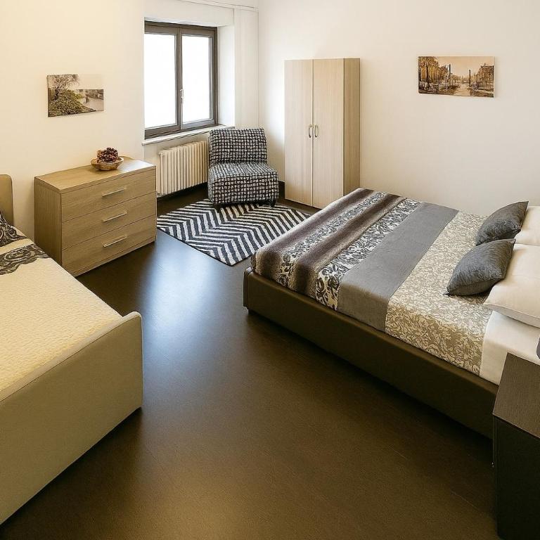 Lucini Ai Portici,parcheggio privato,due minuti dal Bernina Express - Apartment - 4