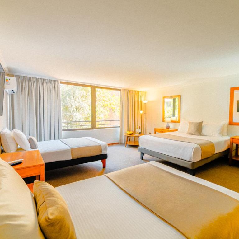 Hotel Casa Nogales - Standard Quadruple Room - 6