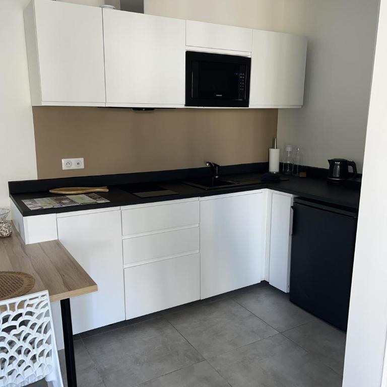 Cassis Lodges - Maison de Vacances - 3