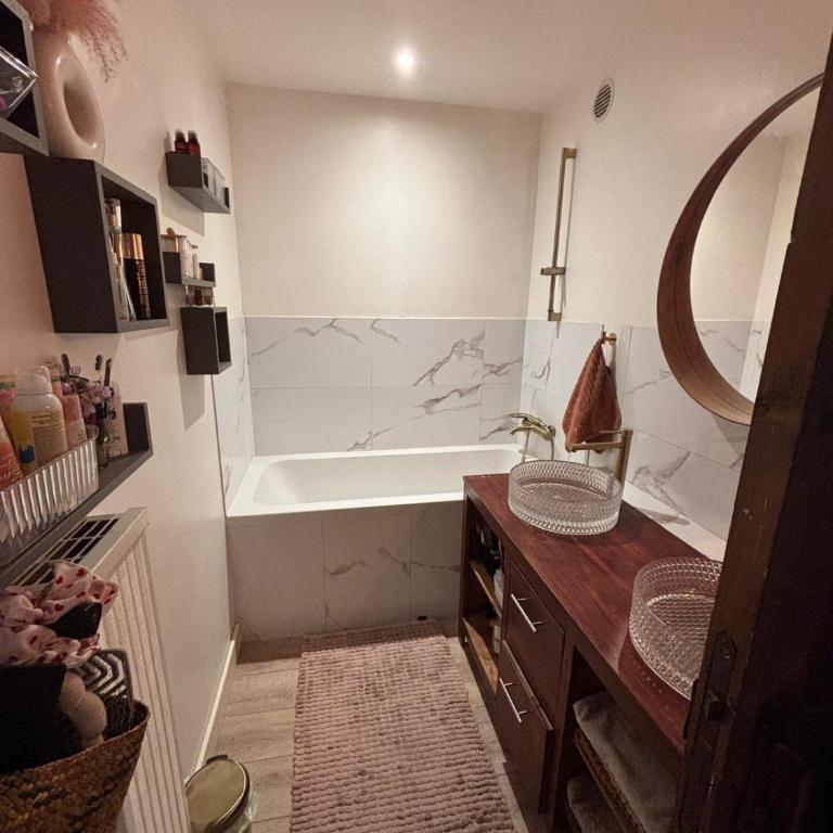 Appartement proche Almanarre - Hyères - 4pers - Appartement 3 Chambres - 9
