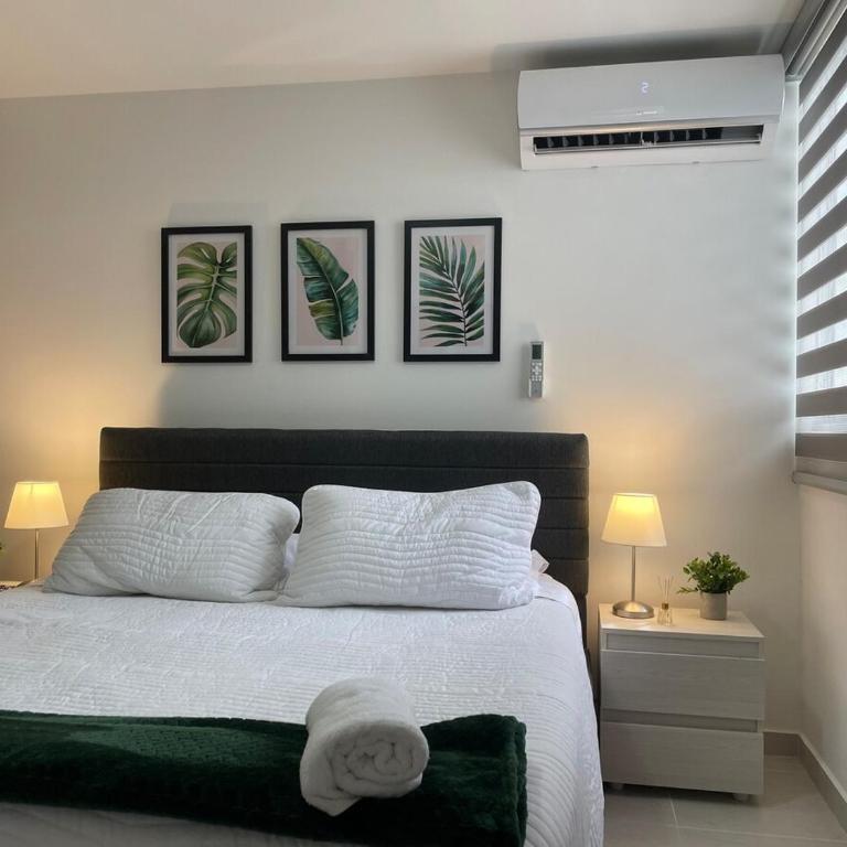 Apartamento cerca al aeropuerto con 3 habitaciones - Three-Bedroom Apartment - 33