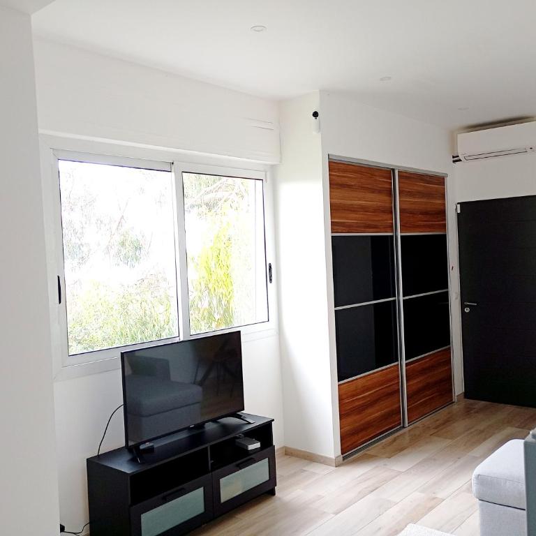 Studio Vue Mer - One-Bedroom House - 8