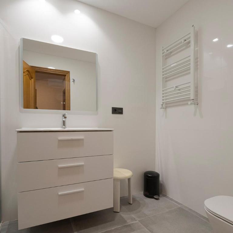 Apartamento agradable con balcón frente a la playa de La Concha - Marina 1 - Apartamento de 1 dormitorio - 19