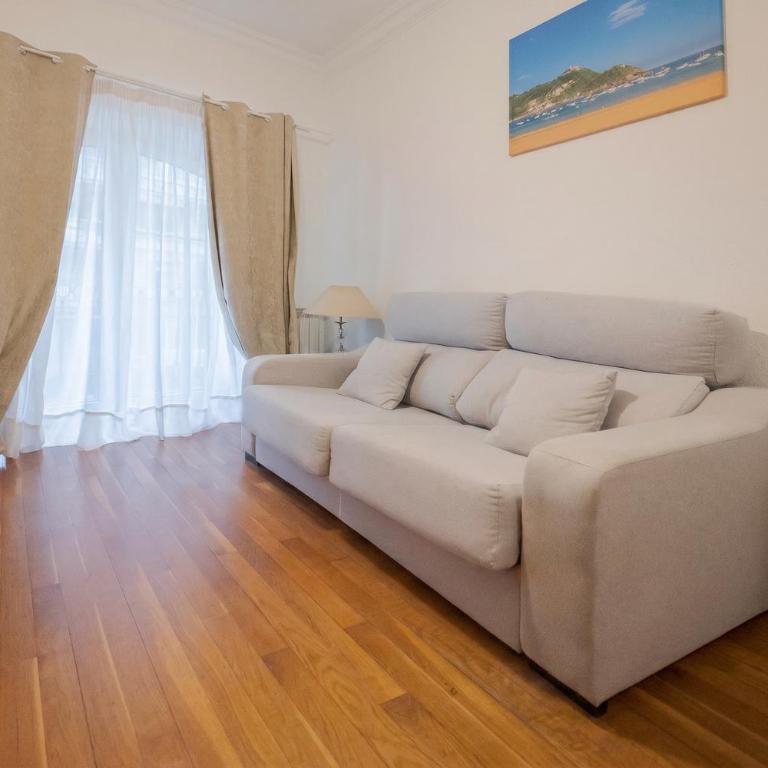 Apartamento agradable con balcón frente a la playa de La Concha - Marina 1 - Apartamento de 1 dormitorio - 8