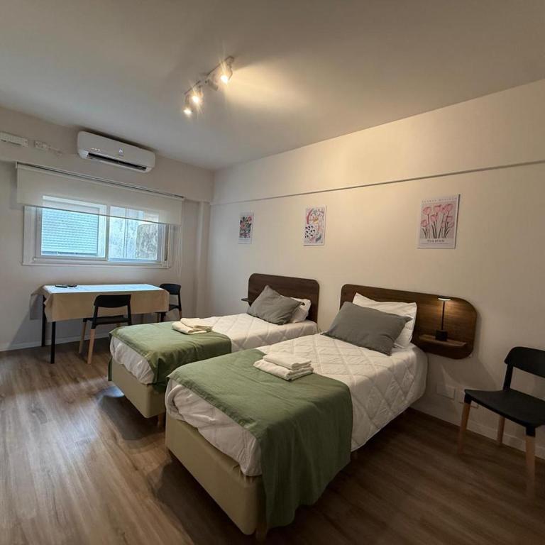 Perón Rent-15 -Cerca de Hospital Italiáno, Mevaterapia, Hospital NAVAL, Sanatorio Güemes, iMAC - Apartamento de 1 dormitorio - 1