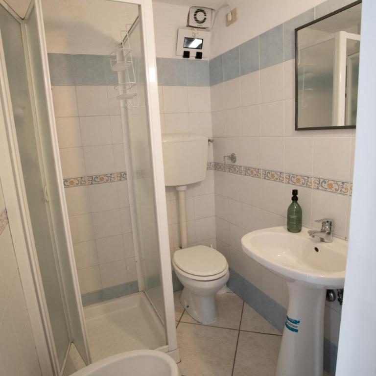 Casa trani - Comfort Quadruple Room - 19
