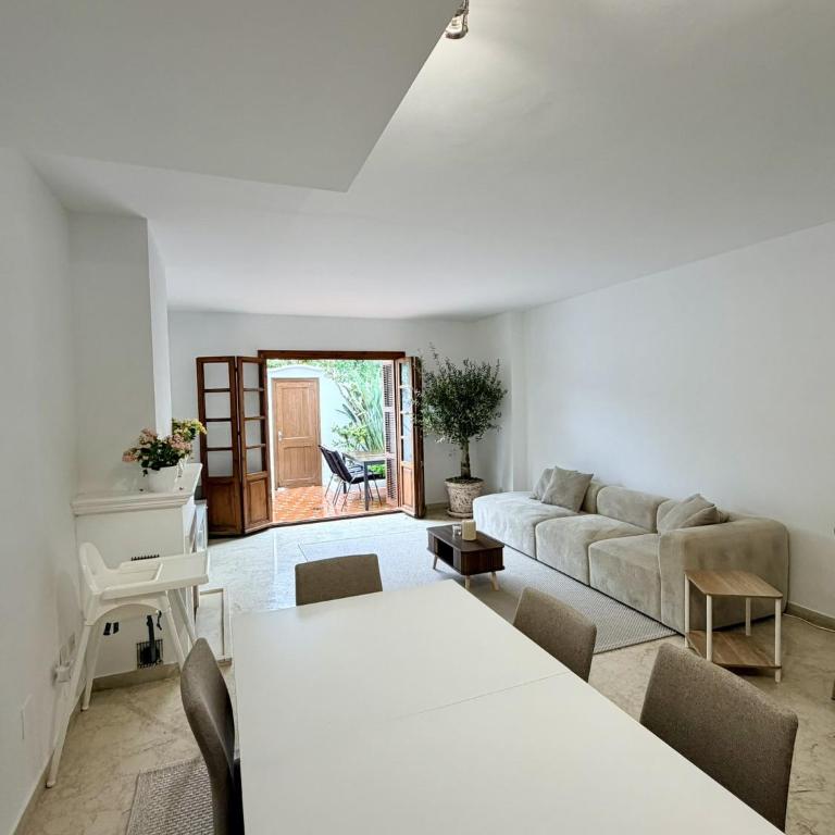Estepona - Playa - Villa 2 dormitorios en urbanización cerca de la playa AL18 - Apartamento - 3
