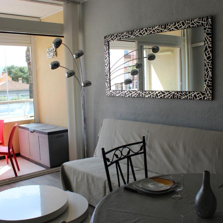 Agréable appartement T2 avec loggia proche commerces et plage - 4ALB24 - Appartement avec Terrasse - 22