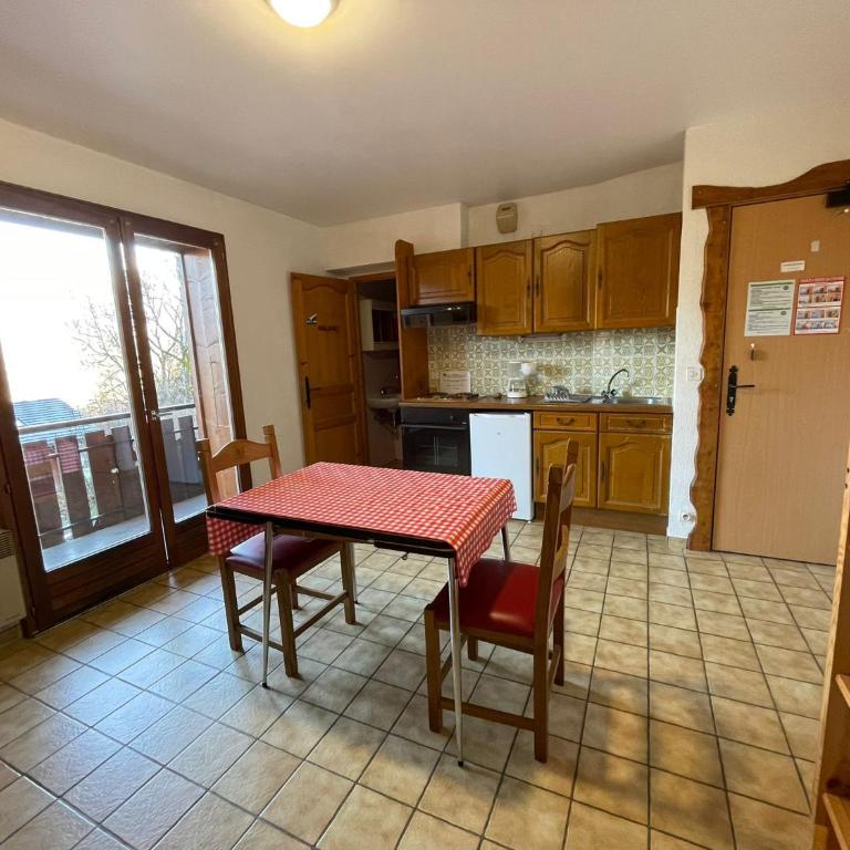 Chalet Le Refuge - Estudio con balcón - 1