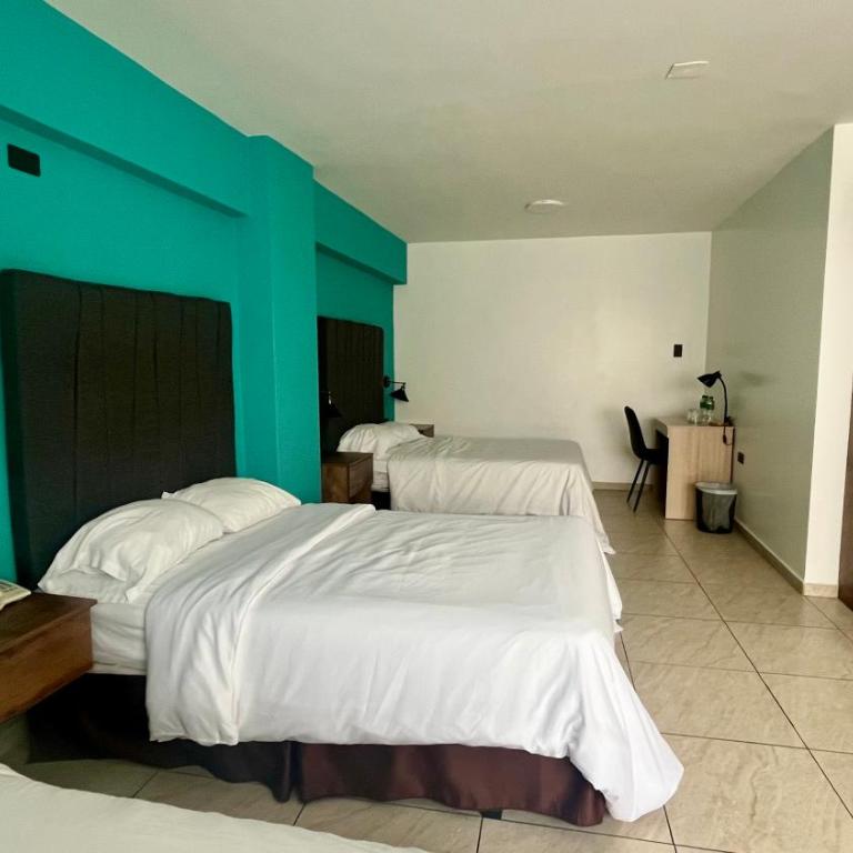 Hotel Patrimonial by Greenfield - Triple Room - 9