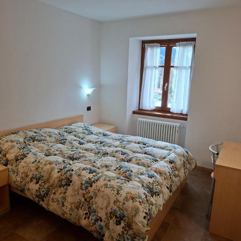 Casa Brenta Mavignola 3 bedrooms Alpine charm - Three-Bedroom Apartment with Mountain View - 11