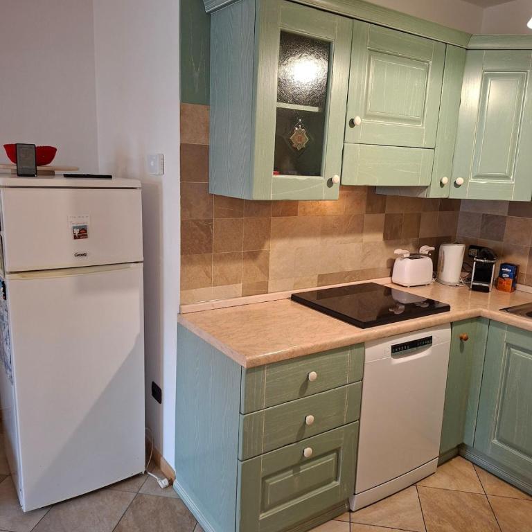 Casa Brenta Mavignola 3 bedrooms Alpine charm - Three-Bedroom Apartment with Mountain View - 18