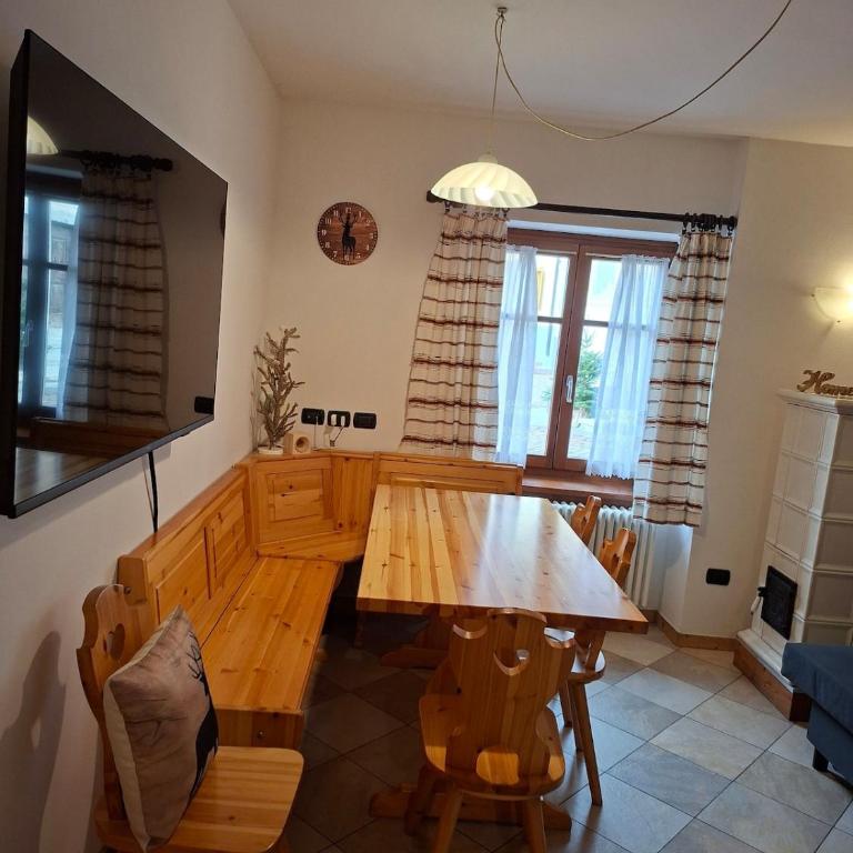 Casa Brenta Mavignola 3 bedrooms Alpine charm - Three-Bedroom Apartment with Mountain View - 21