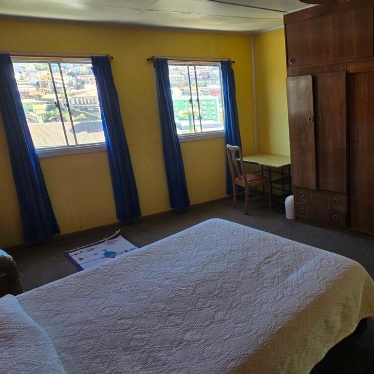 Casa Emilia - Triple Room with Shared Bathroom - 6