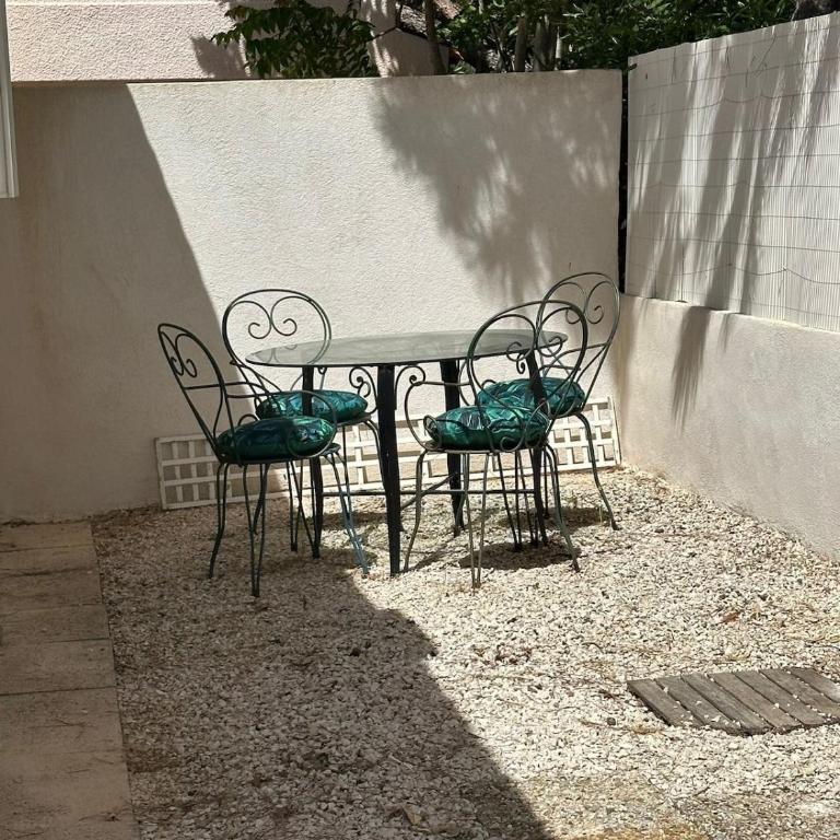 Maison de plage avec jardin clos - Maison 2 Chambres - 8