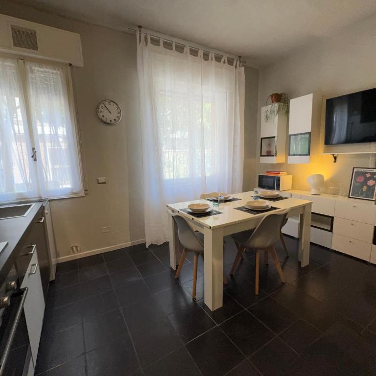 5 min from Ferrari Museum, Hospital and University - Appartamento con 1 Camera da Letto - 17