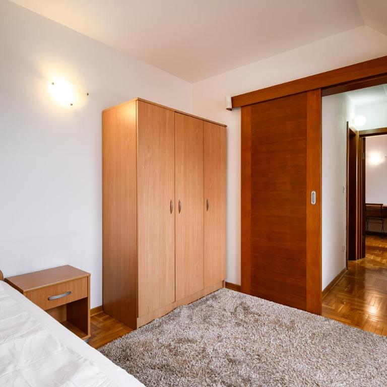 Maxim Duplex Vracar - 3BR with Private Parking - Apartman sa 3 Spavaće Sobe - 64