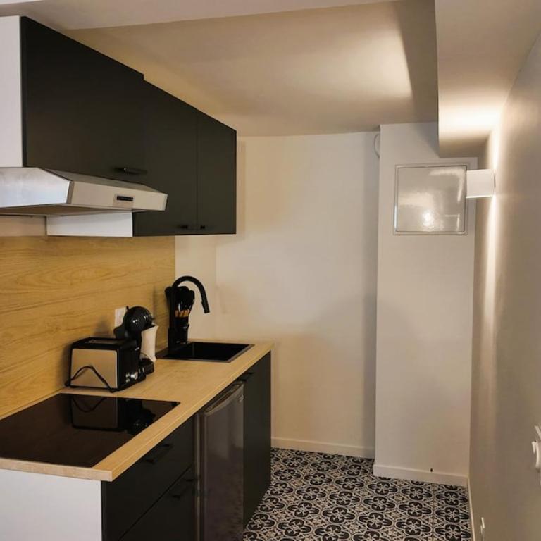 Le studio du square, au coeur de la ville - Appartement 1 Chambre - 8