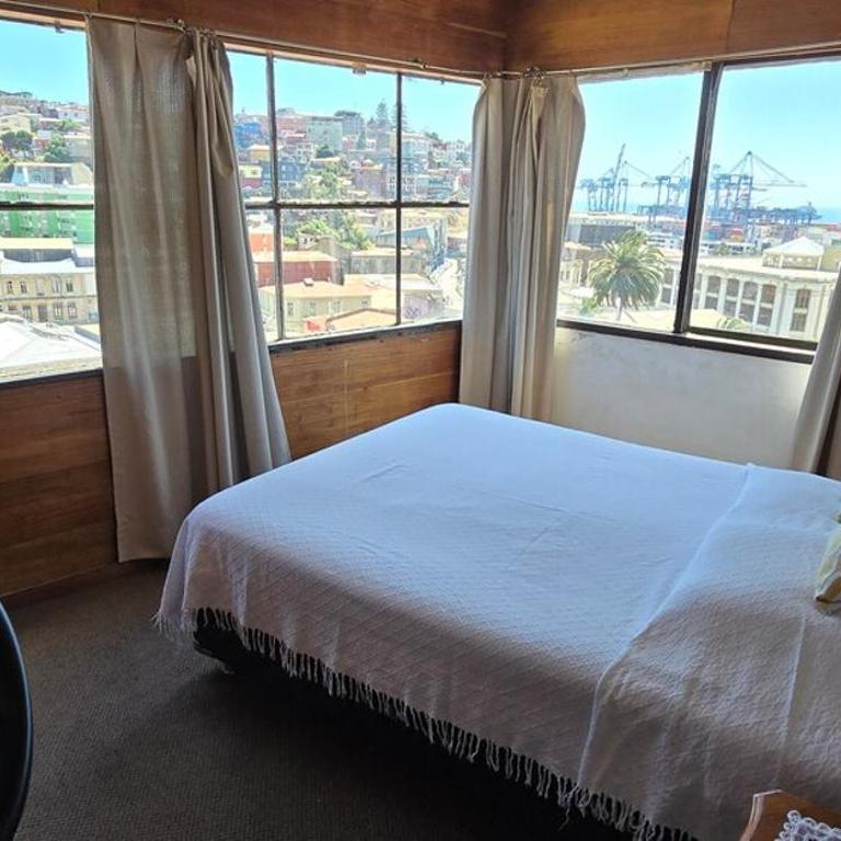 Casa Emilia - Double Room with Shared Bathroom - 2