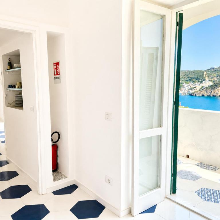 Maridea - Ventodamare - Appartamento con 2 Camere da Letto e Vista Porto - 9