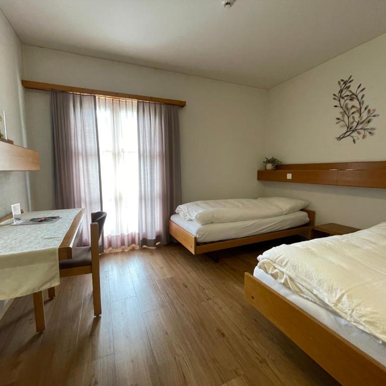 Hotel & Bildungshaus St. Jodern - Doppelzimmer mit Balkon - 1