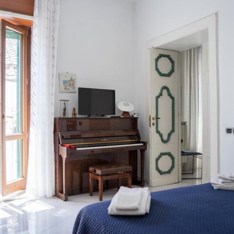 Piano Rooms B&B - Camera Tripla con Vista - 4