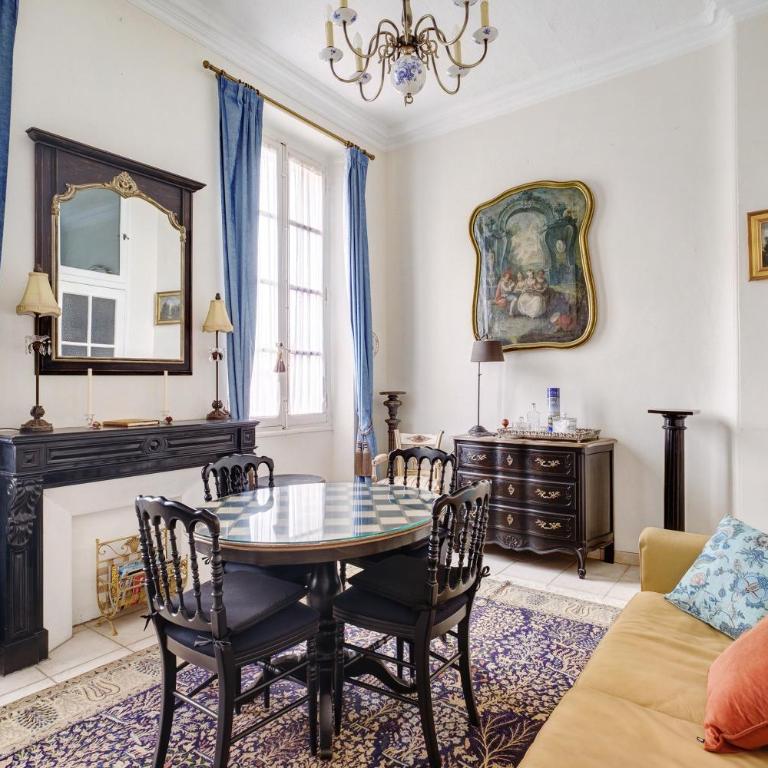 Vieil Antibes 2P Clémenceau - Two-Bedroom Deluxe Apartment with Garden View - 1