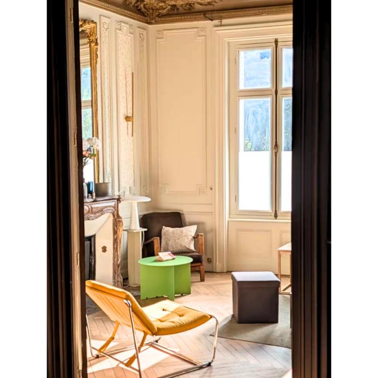 L'Auberge Maillochon- 6 personnes- 3 chambres- Poitiers Gare - Maison 3 Chambres - 23