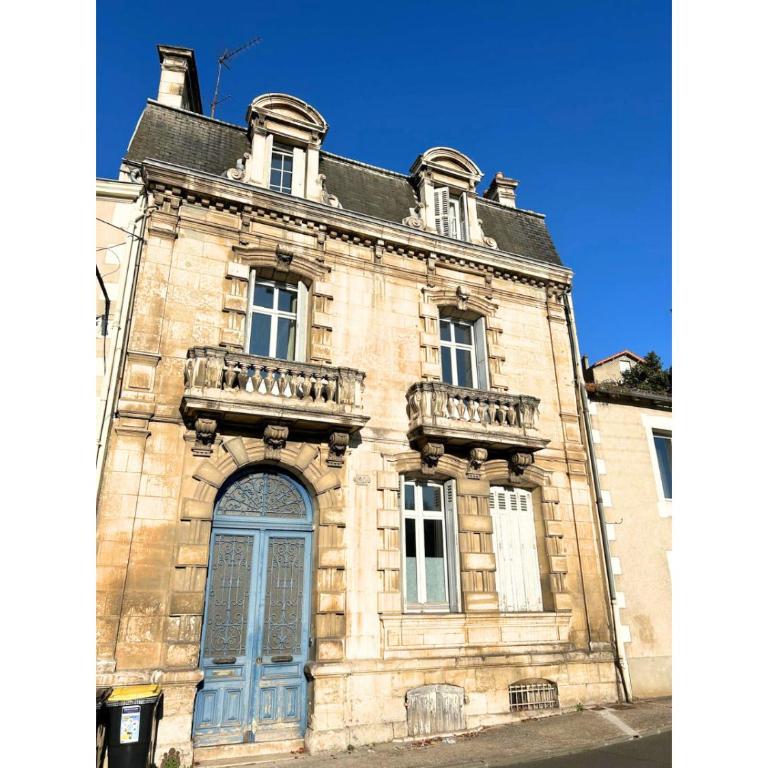 L'Auberge Maillochon- 6 personnes- 3 chambres- Poitiers Gare - Maison 3 Chambres - 22