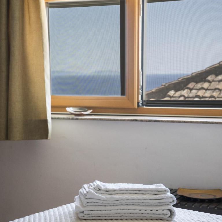 Piano Rooms B&B - Camera Deluxe Matrimoniale con Vista Mare - 11