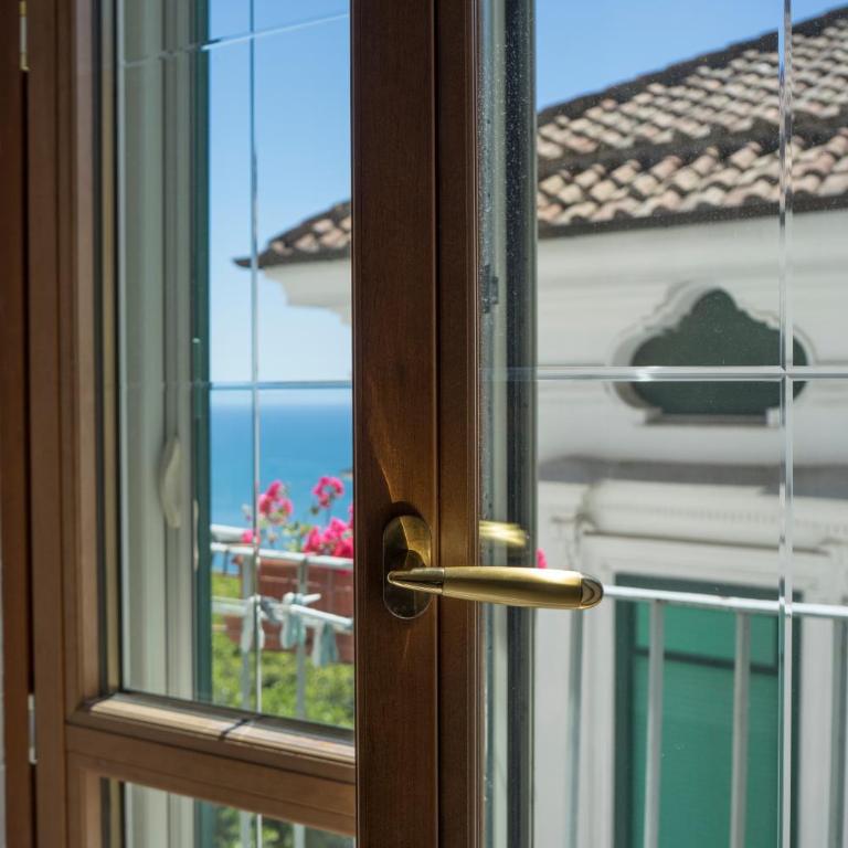 Piano Rooms B&B - Camera Tripla con Vista - 16
