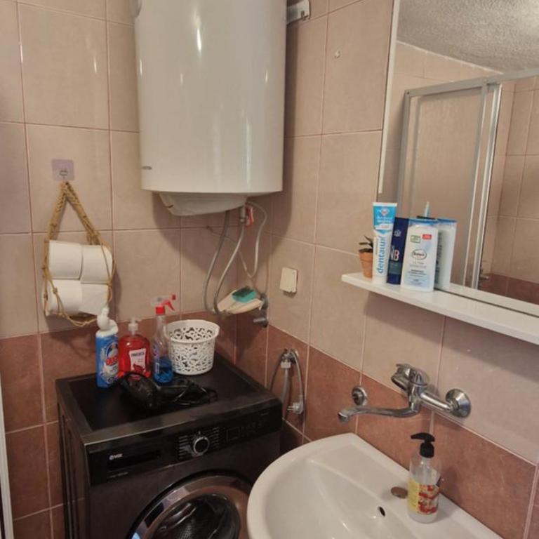 Stan na dan Dunja - Apartman sa 2 Spavaće Sobe - 25