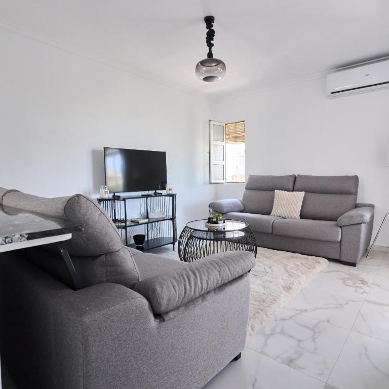 081 Design Style- Alicante Holiday - Bungalow Superior - 6