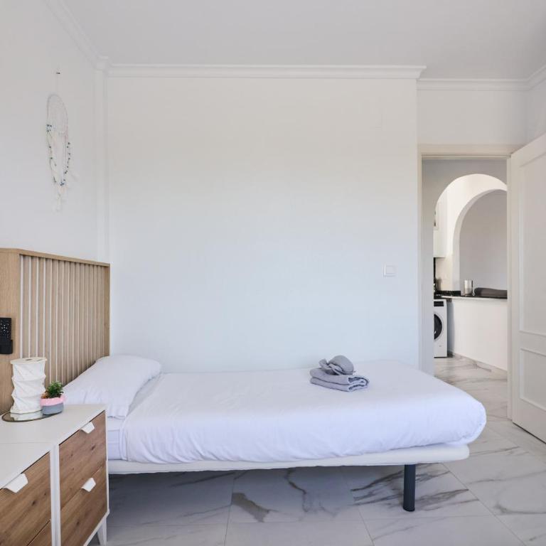 081 Design Style- Alicante Holiday - Bungalow Superior - 15