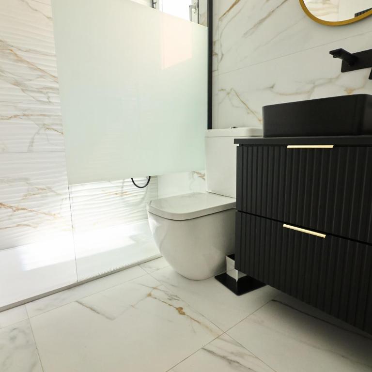 081 Design Style- Alicante Holiday - Bungalow Superior - 17