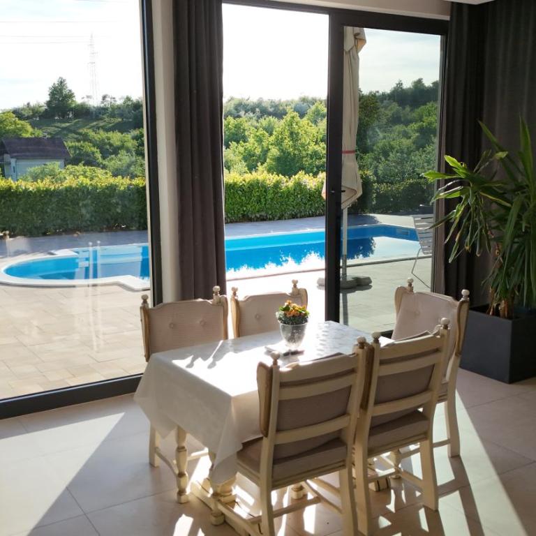 Dream House Banja Luka - Vila sa 1 Spavaćom Sobom - 5