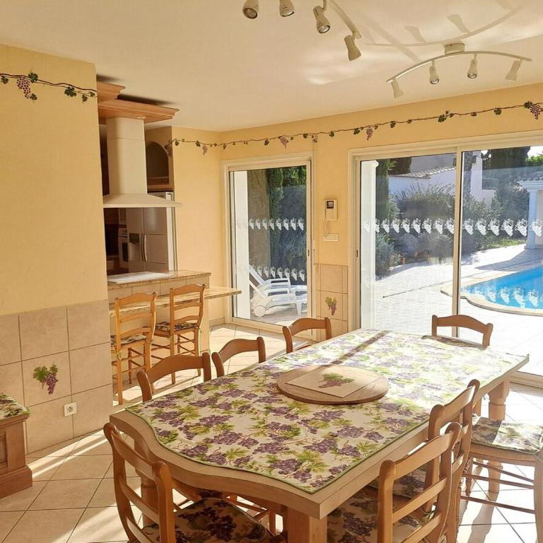 Maison 3 chambres avec piscine à 5 min à pied de la plage - Maison 3 Chambres - 12