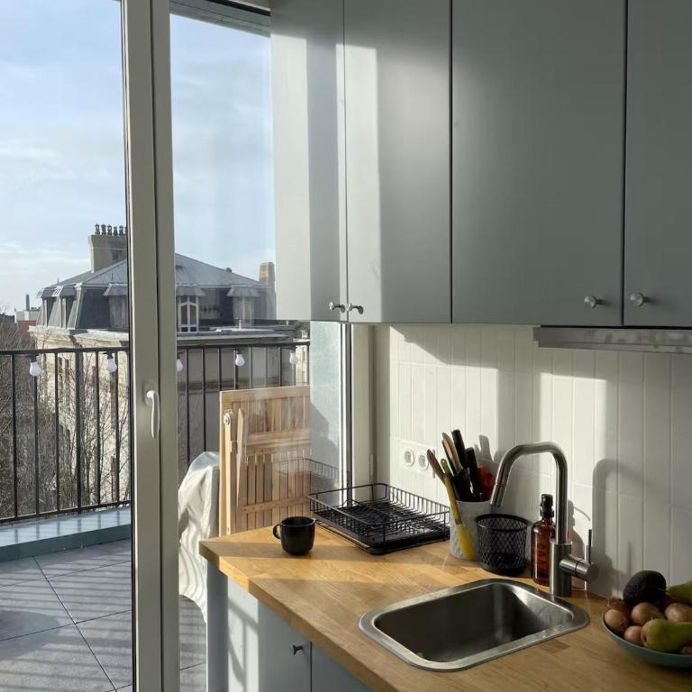 The romantic perch close to the sea - One-Bedroom Apartment - 7