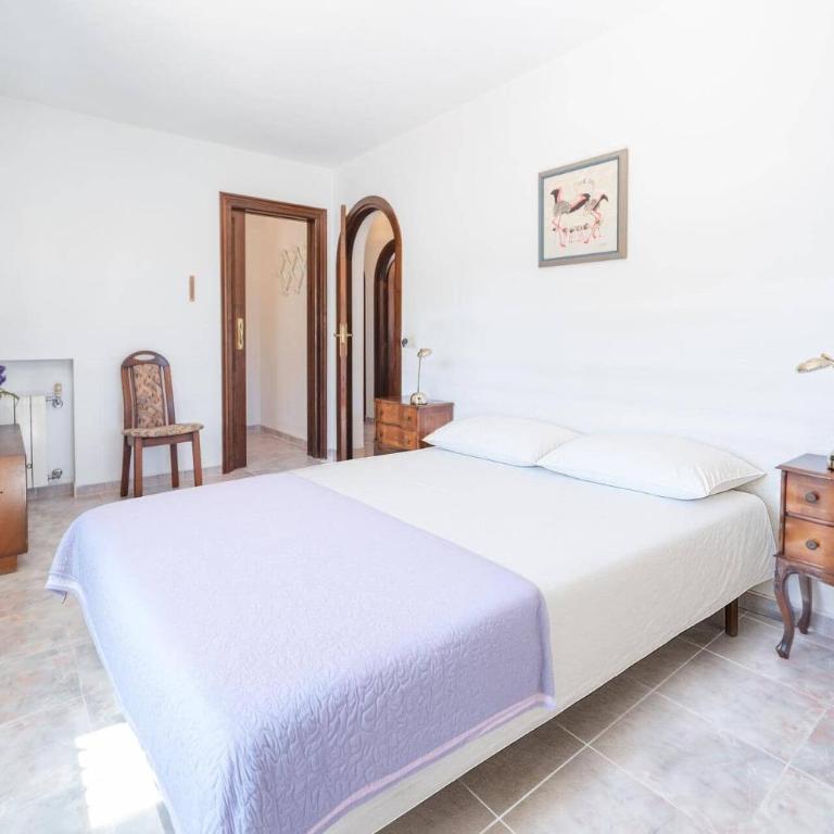 Villa Papillon by Villa Plus - Villa - 8