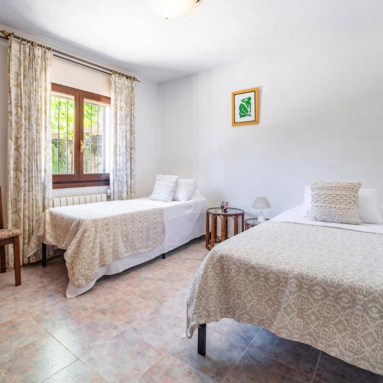 Villa Papillon by Villa Plus - Villa - 18